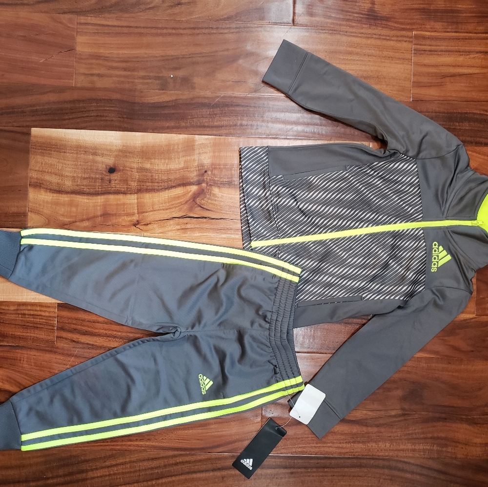 3t Adidas track suit